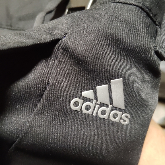 Adidas golf shorts - Picture 3 of 4
